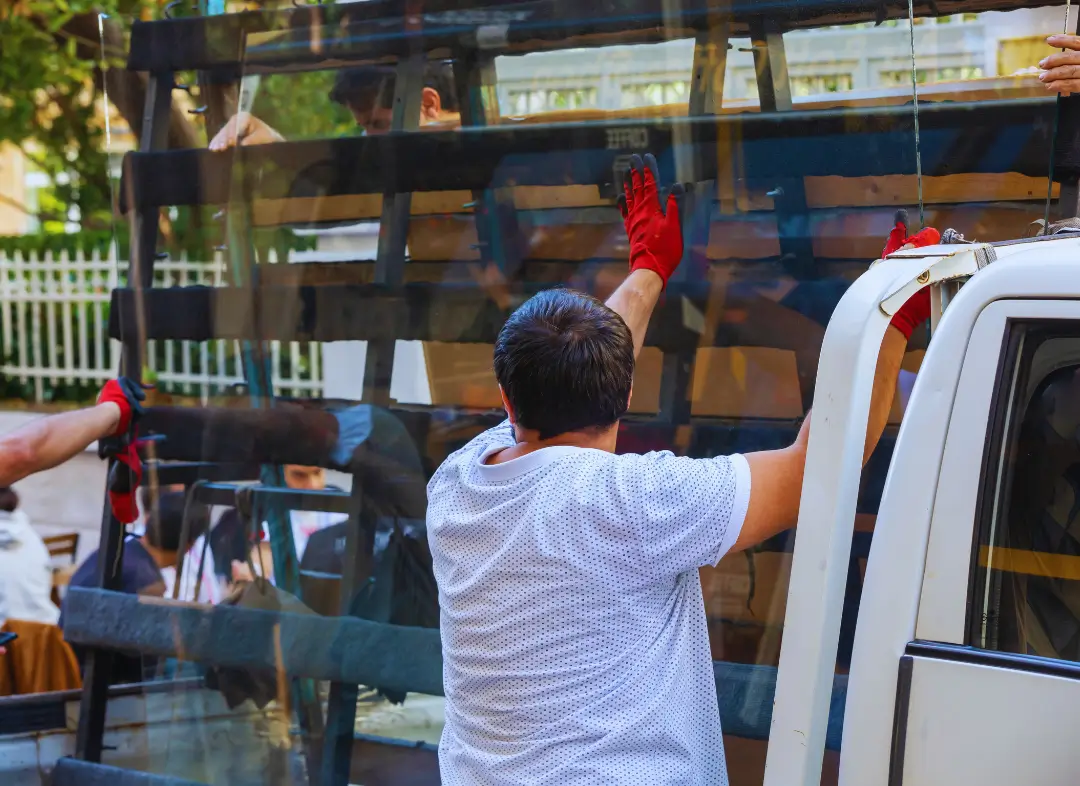 Remplacement de vitrine magasin Saint-Priest